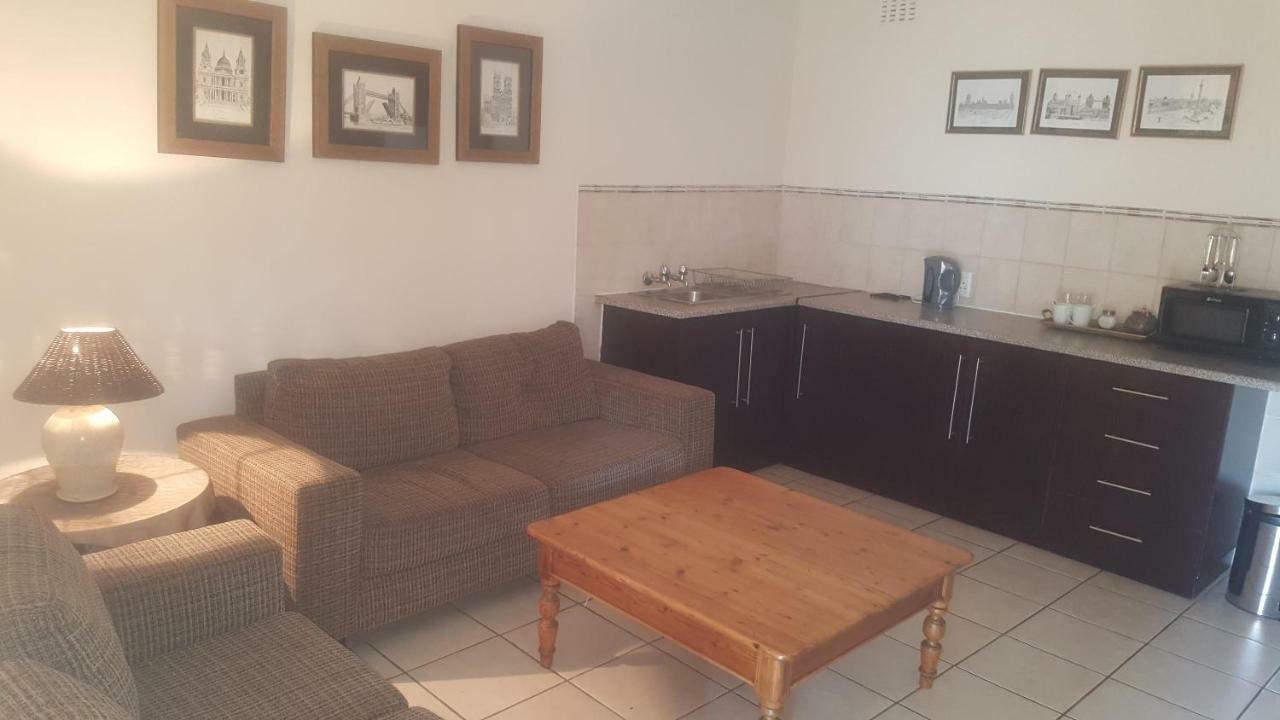 Walts Place Benoni Esterno foto