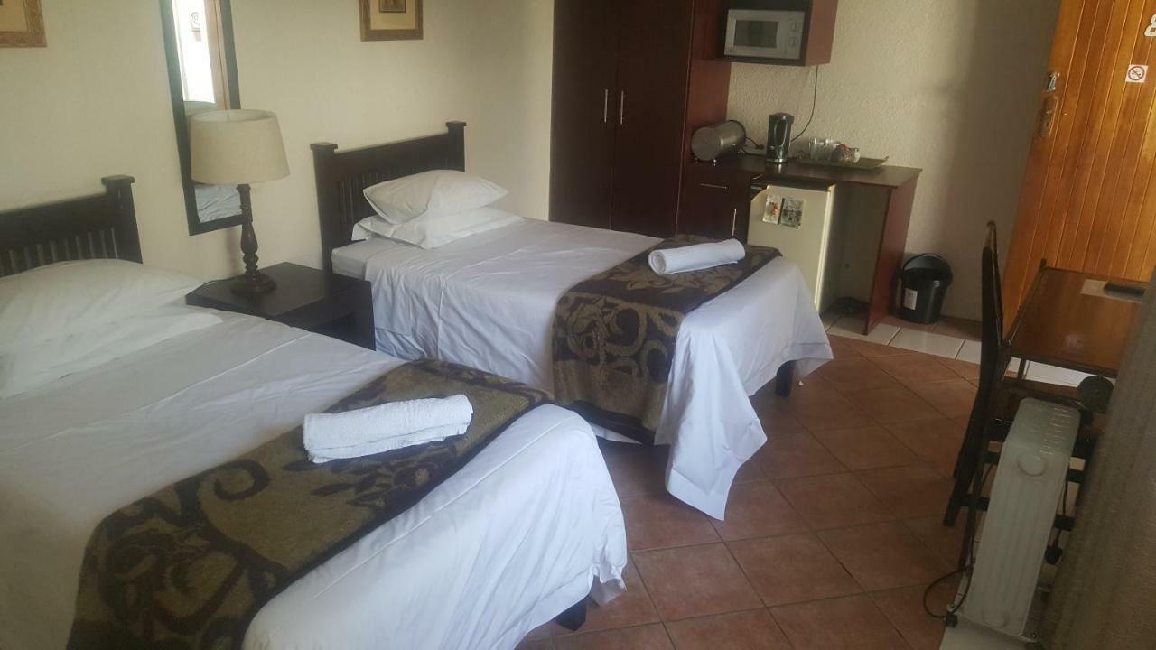 Walts Place Benoni Esterno foto